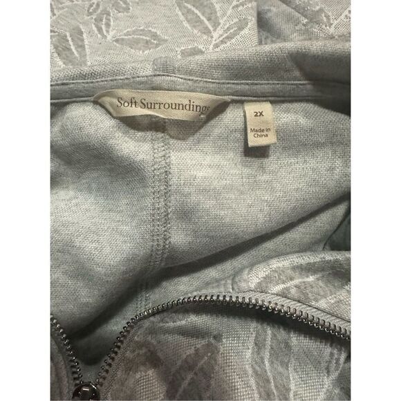 Women’s Grey Soft Surroundings Floral Zip Up Sweater Size 2XL - Picture 6 of 6